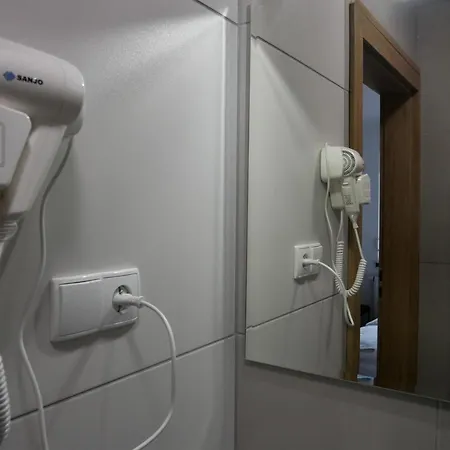 Alda Gold Pansiyon *