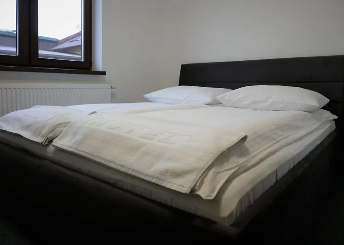 Δωμάτια σε οικογενειακή κατοικία Alda Gold *